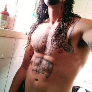 Meet your Posher, Carlos